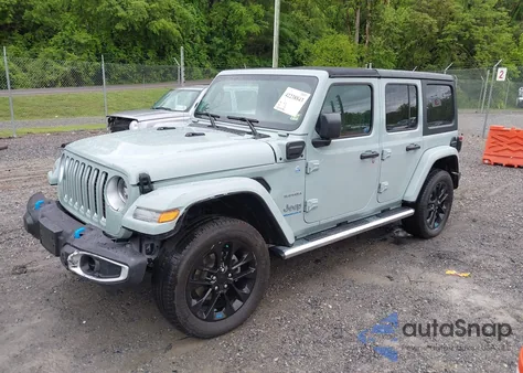2023 Jeep Wrangler 4Xe Sahara 4X4 z USA, uszkodzony, nr VIN 1C4JJXP64PW683655